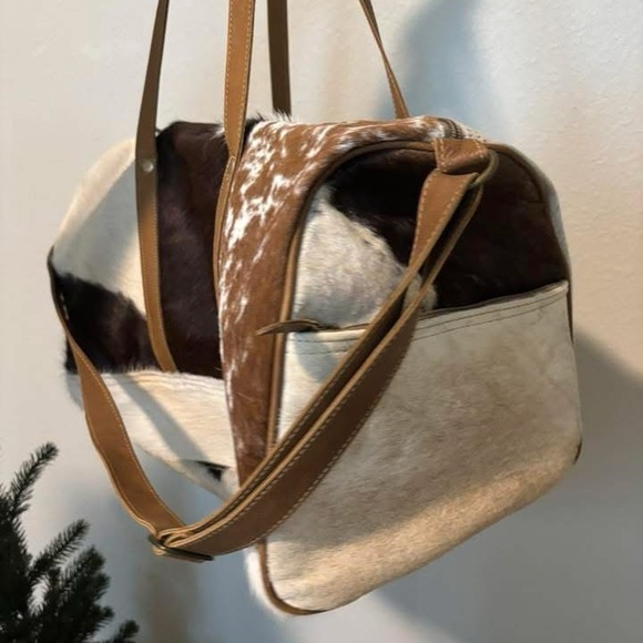 Brown and White Cowhide duffle Bag - Picture 2 of 3